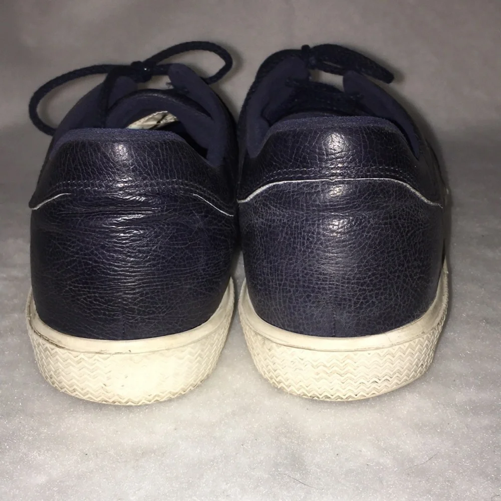 Jordan Men's Navy Blue Low-Top Sneakers